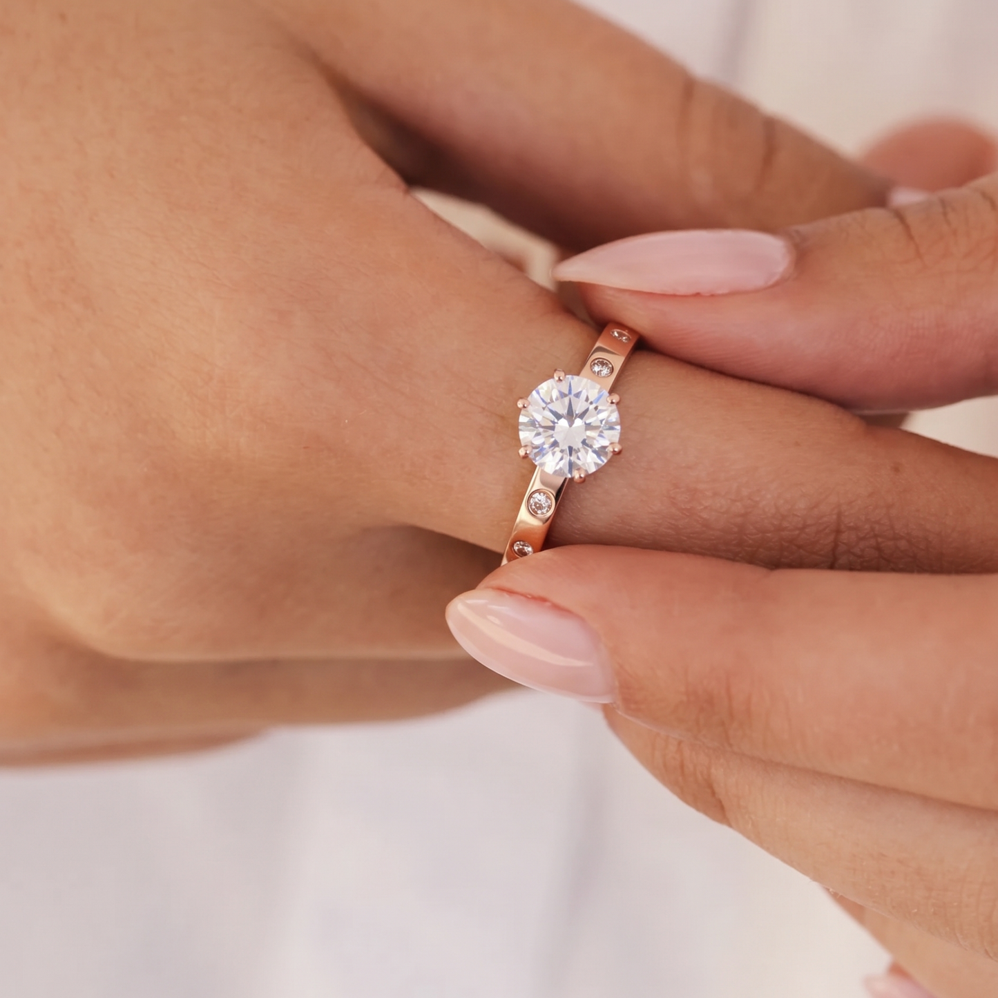 DIAMOND SOLITAIRE ELEGANCE RING