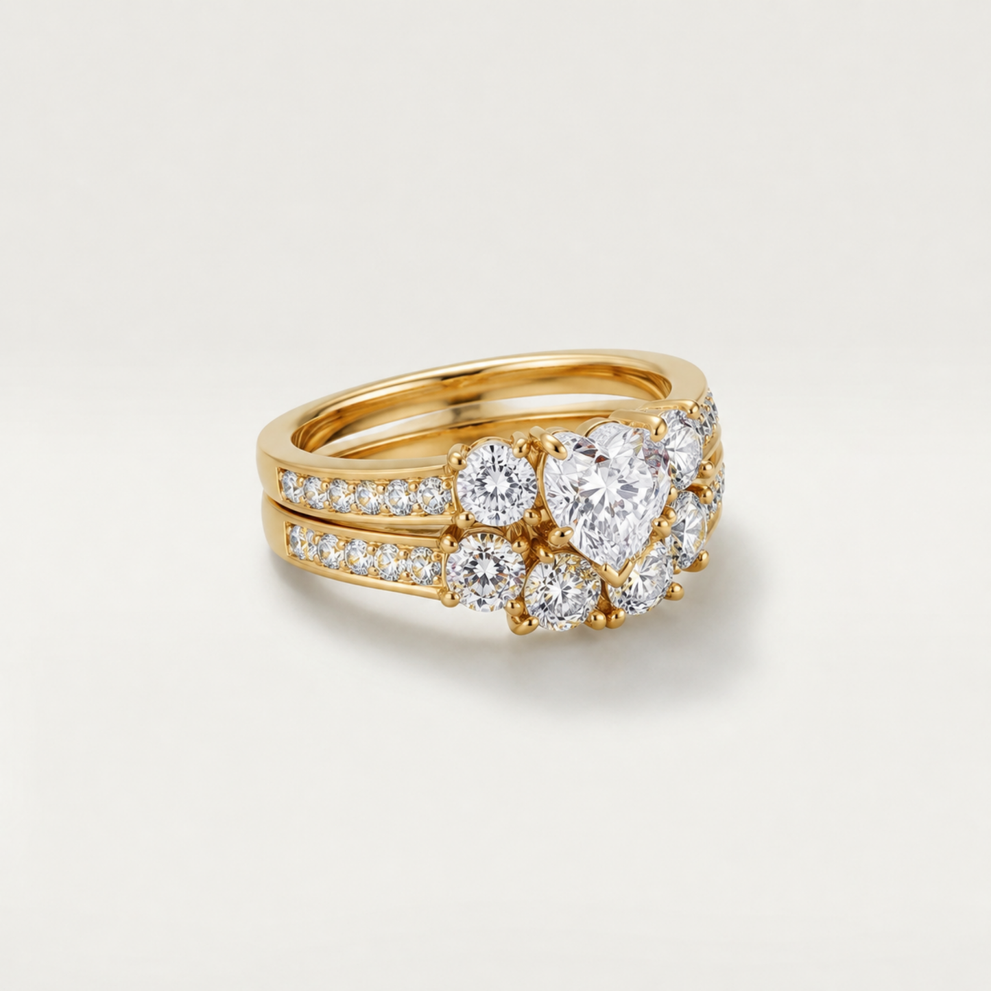 GOLD DIAMOND HEART ORNATE VINTAGE RING