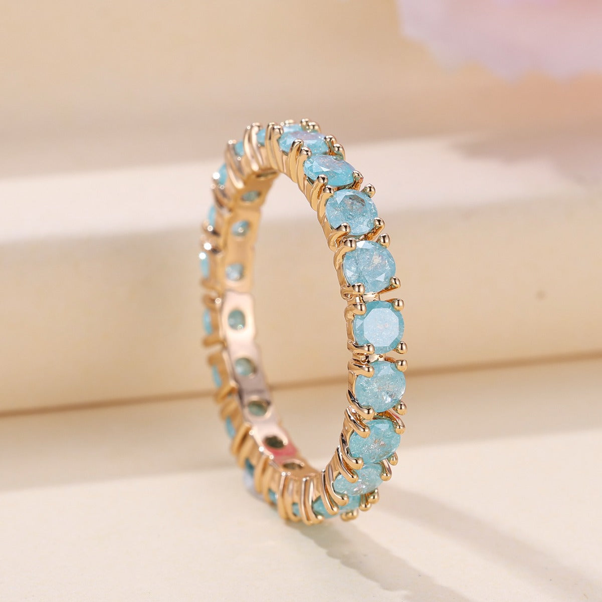 GOLD ICE FLOWER RETRO ETERNITY RING